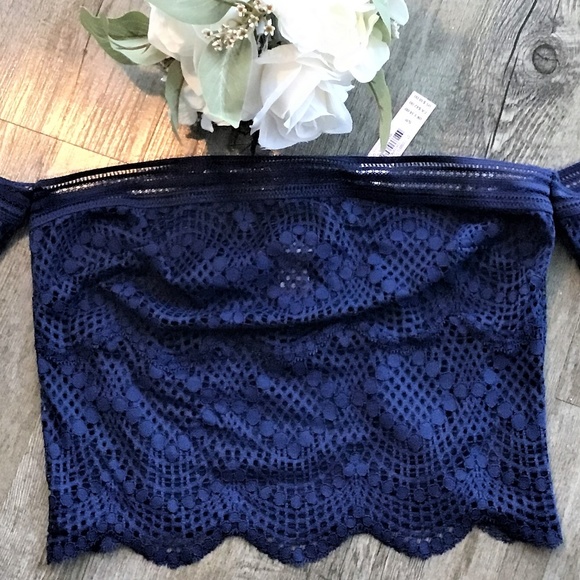 2/$25❤️Victoria's Secret Off The Shoulder Bralette - Picture 2 of 4